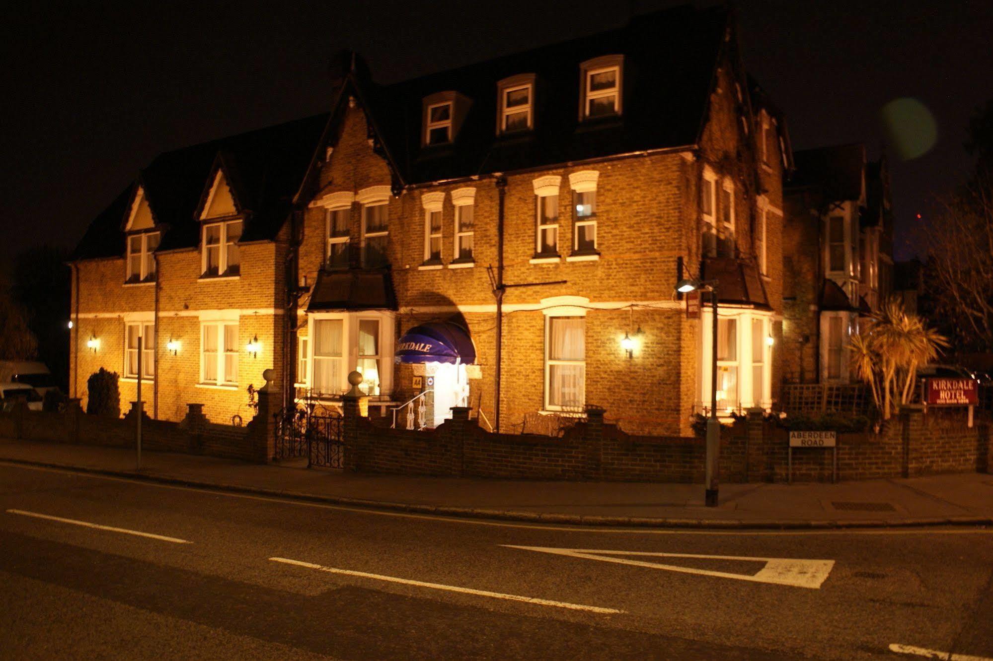 Kirkdale 3* Croydon